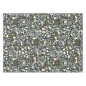 Floral pattern on  dusty blue-gray background tafelkleed (Voorkant (Horizontaal))