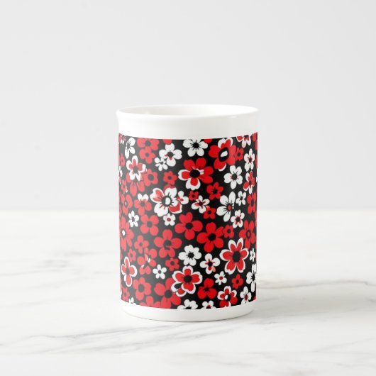 Floral Pattern Red and White  Porselein Kop (Voorkant)