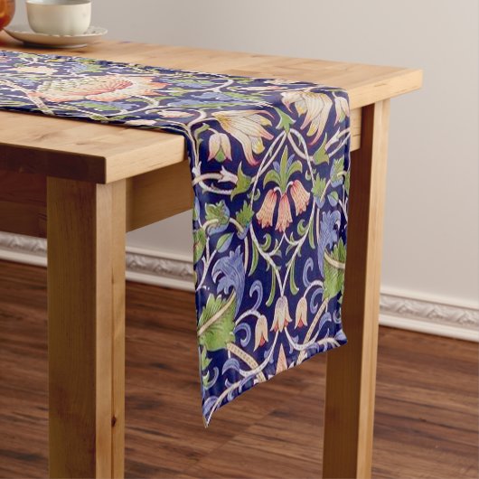 Floral Pattern, William Morris Korte Tafelloper (Voorbeeld)