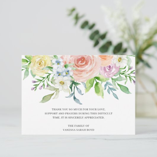 Floral Peach Waterverf Flowers Funeral Sympathie Bedankkaart (Staand voorkant)