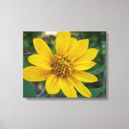 Floral Perfection in Sunshine Yellow Canvas Afdruk