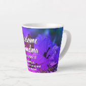 Floral Personalized GEWELDIGE GRANDMA Proverbs 31 Latte Mok (Rechterhoek)