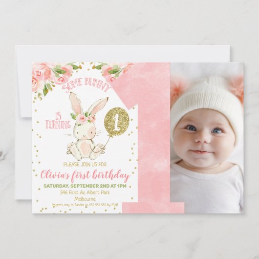 Floral Pink and Gold Photo Bunny 1st Birthday Kaart (Voorkant)