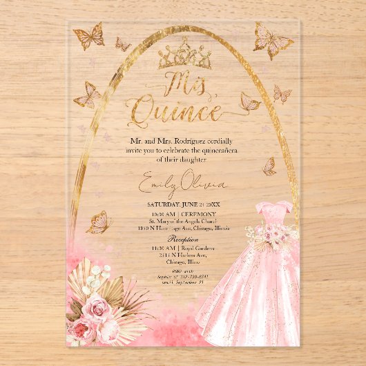 Floral Pink Blush Gown Quinceanera Acryl Uitnodigingen (Voorkant)