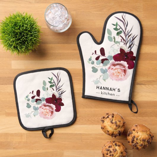Floral Pink en Bourgondië Bloom gepersonaliseerd Ovenwant & Pannenlap Set (Top down)
