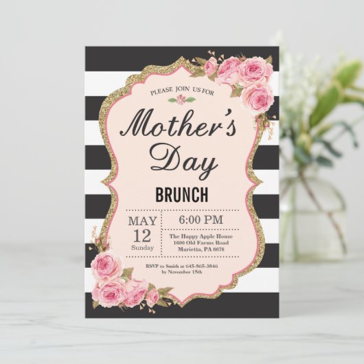 Floral Pink Peonies Moederdag Brunch Uitnodiging (Staand voorkant)