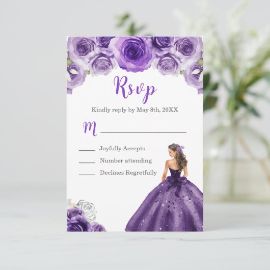 Floral Princess in een Paarse jurk RSVP Kaartje (Staand voorkant)