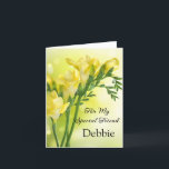 Floral Print Custom Name Birthday Card Friend Card Kaart<br><div class="desc">Stel je voor dat deze mooie florale gedrukte verjaardagskaart geopend wordt door je speciale vriend met haar eigen naam erop. De groet drukte binnen het wensen van de ontvanger een gelukkige verjaardag. Pas haar naam aan door menu bij het recht te kiezen, klik op "Debbie" en wijzig tekst. Pas verder...</div>