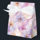 Floral Print Party Treat Box Bedankdoosjes<br><div class="desc">Party gunst box wordt getoond met een mooie grote bloemen bloemenprint. Pas dit object aan of koop zoals het is. Tip: Voeg gewoon je geweldige lekkernijen toe en voeg wat feestelijk lint toe. Afbeelding met vergunning</div>