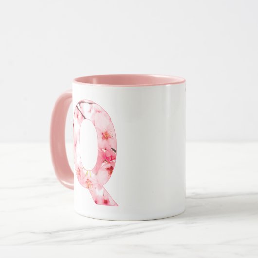 Floral Q Initial Mug | Personalized Name & Traits Mok (Voorkant links)