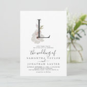 Floral Romance Letter L Monogram Weddenschap Kaart (Staand voorkant)