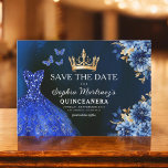 Floral Royal Blue Princess Verjaardag Quinceanera Save The Date<br><div class="desc">Vier in stijl met de Floral Pink en Gold Princess Birthday Quinceañera uitnodiging. Dit elegante ontwerp is voorzien van zachte roze bloemen in combinatie met luxe gouden accenten, perfect voor een vorstelijke en gedenkwaardige 15e verjaardag. De uitnodiging belichaamt genade en sophisticatie, geschikt voor een prinses. De delicate bloemendetails en glinsterende...</div>
