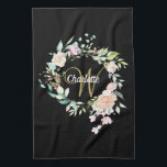 Floral Rozen Script Monogram Gold Black Theedoek<br><div class="desc">keukenhanddoek voor  initiaal,  voorzien van een mooie witte scriptnaam met een complimenterend gouden initiaal dat is omgeven door een delicaat waterverf bloemige roos op een zwarte achtergrond. Geef een speciaal cadeautje aan de schat aan creëer. Ontworpen door: Thisnotme©</div>