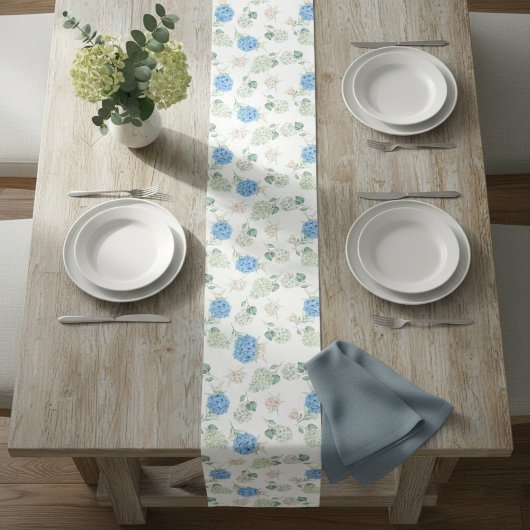 Floral Runner Rug with Hydrangea Design Medium Tafelloper