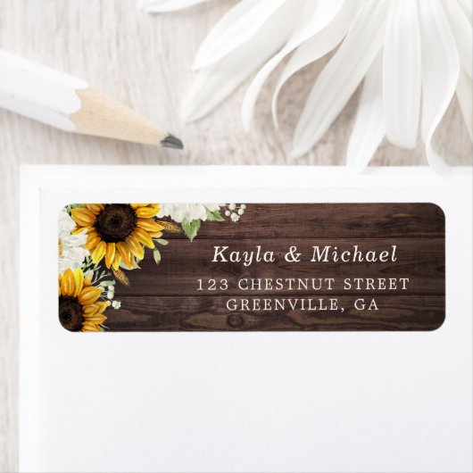 Floral Rustic Wood Sunflower Greenery Barn Daisy Etiket (Insitu)