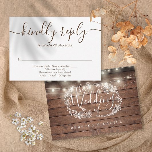 Floral script Rustic Wood String Lights RSVP Kaartje