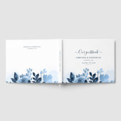 Floral Script Waterverf Navy Blue Wedding Gastenboek (Volledig)