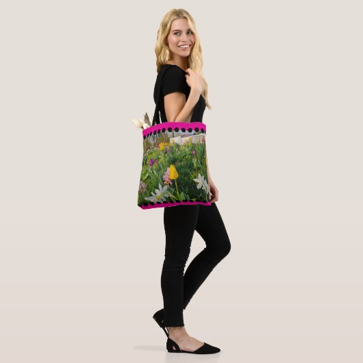 Floral Shoulder Canvas tas (Op model)