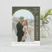 Floral Simplicity 1 Modern Green Elopement Aankondiging (Staand voorkant)