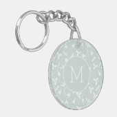 Floral Snowdrop Pattern Monogram. Pastel Green Sleutelhanger (Voorkant Links)