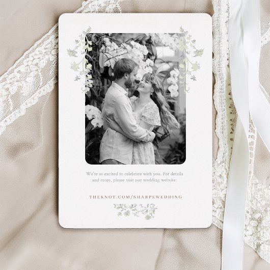 Floral Spring Chinoiserie Save the Date Folie Uitnodiging