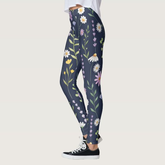 Floral Surface Pattern-Mode Spring Flowers Leggings (Links)