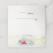 Floral Tea Cup en roze rozen bruiloft Plaatskaartje (Buitenkant ongevouwen)