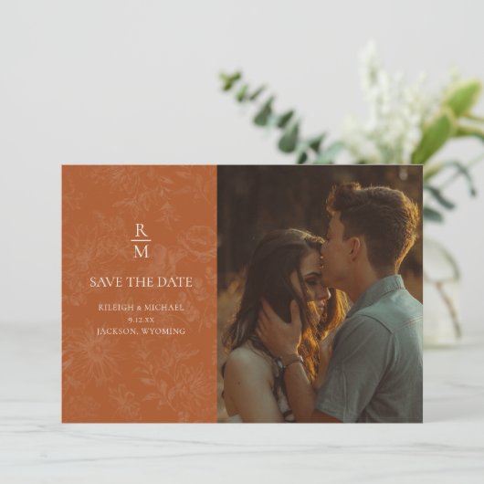 Floral Terracotta bruiloft Save the Date (Staand voorkant)