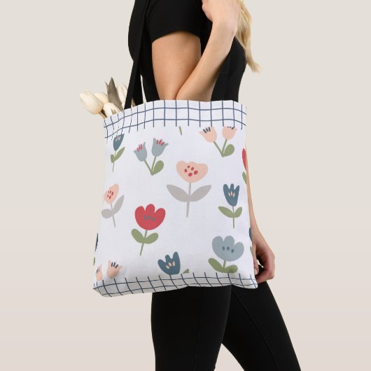 Floral Tulips Abstract Trim Farmhouse Pattern Tote Bag (Dichtbij)