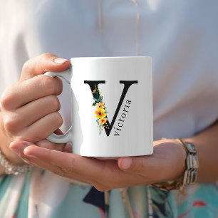 Floral V Monogram Mok met bewerkbare naam