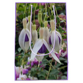 Floral van Paarse en witte Fuchsia Medium Cadeauzakje (Achterkant)