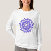 Floral violet mandala. Monogram. T-shirt (Voorkant)