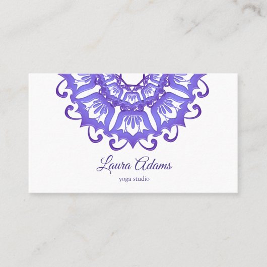 Floral violet mandala. Tekst. Visitekaartje (Voorkant)