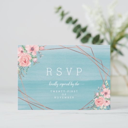 Floral Wedding door Blush Aqua Beachy Waterverf RSVP Kaartje (Staand voorkant)
