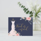 Floral Wedding Dress zal je een Bridesmaid zijn Uitnodiging Briefkaart (Staand voorkant)