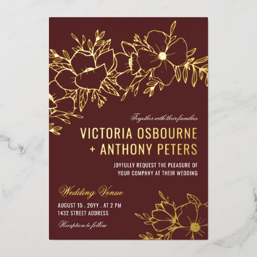 Floral Wedding Maroon & Gold Flowers Folie Uitnodiging (Voorkant)