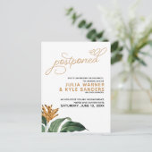 Floral Wedding Postponed Briefkaart (Staand voorkant)