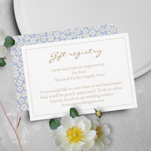 Floral White & Blue Wedding Gift Registry Informatiekaartje
