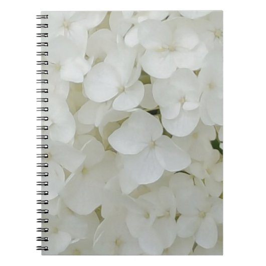 Floral White Elegant Blossom Notitieboek (Voorkant)