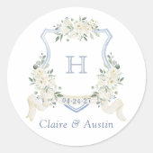 Floral White Elegant Dusty Blue Crest Envelope Ronde Sticker (Voorkant)