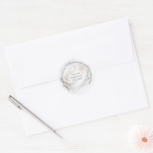 Floral White Rose Wedding Ronde Sticker (Envelop)