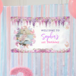 Floral Wisteria Gold Butterfly Kids Verjaardag Fot Spandoek<br><div class="desc">Het ontwerp heeft pastelkleuren zoals lavendel,  munt en baby roze,  versierd met zachte wisteria bloemen en speelse vlinders. Het ontwerp heeft ook een ronde foto die kan worden aangepast omgeven door vlinders. Dit eenvoudige maar betoverende ontwerp is perfect voor een vrolijke verjaardagsviering zoals 1e verjaardag,  7e verjaardag en meer.</div>