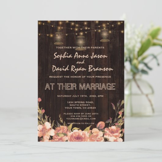  Floral Wood Old Lantern Wedding Invite Kaart (Staand voorkant)