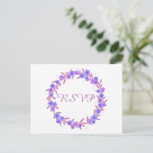 Floral Wreath Lavender RSVP Uitnodiging Briefkaart (Staand voorkant)