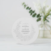 Floral Wreath Stone Gray Wedding Invitation Kaart (Staand voorkant)