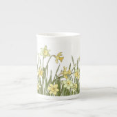 Florale grens van gele kleefdieren op porselein kop (Voorkant)