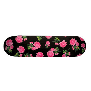 Florale patronen: roze bloemen op zwart persoonlijk skateboard