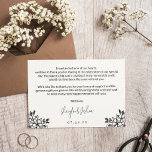 Florals Foto Weddenschap Klein Dank je Bedankkaart<br><div class="desc">Romantic small bruiloft bedankt je kaart,  die op de ene kant is gedrukt met je trouwfoto en op de andere kant een gedrukte dankbetuiging. Dank u in een modern handschrift,  uw namen ook,  met een gedrukte dank u tekst en  bloemoverzichten.</div>