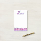 Florence-naam betekent brief F post waarvan de opm Post-it® Notes (Op bureau)