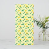 Florentijn met gele roos en tulpbloemen (Staand voorkant)